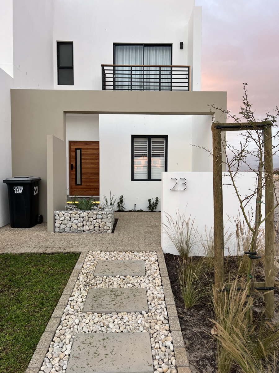 4 Bedroom Property for Sale in Sandown Western Cape